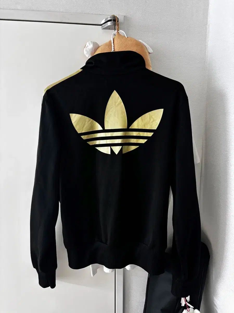 adidas ファイヤーバード トラックジャケット 金 ゴールド セットアップS