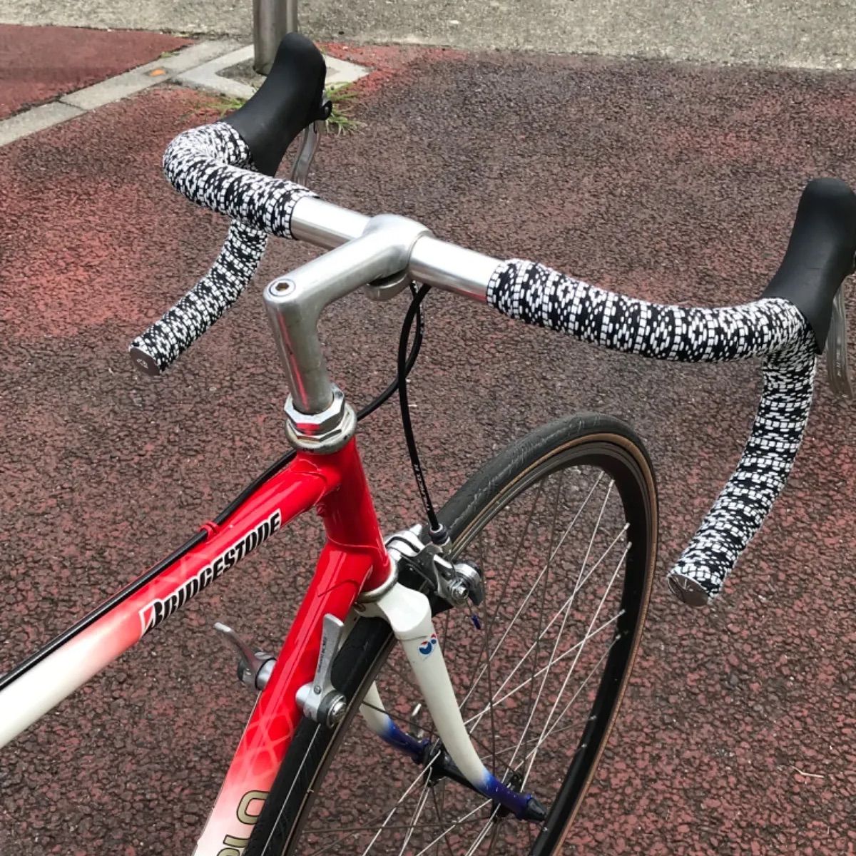80〜90年代 ブリヂストンGV900 クロモリフレーム USED】1980-90年代クロモリロードレーサー BRIDGESTONE GRAND VELO