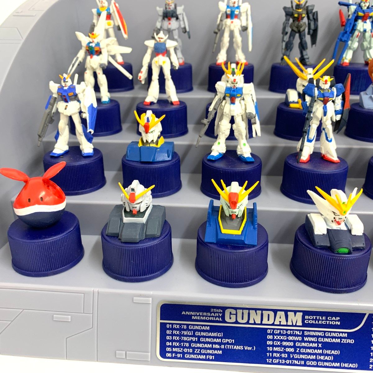 美品 PEPSI ペプシ 機動戦士ガンダム スペースコロニーモデル ボトル