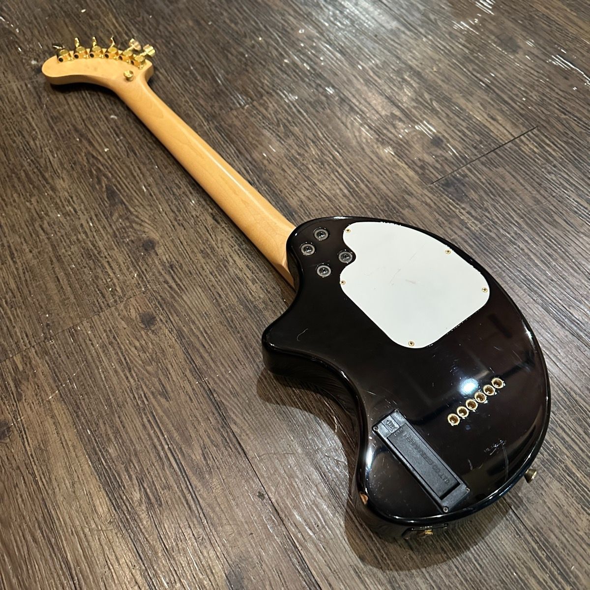 Fernandes ZO-3 Electric Guitar アンプ内蔵 エレキギター