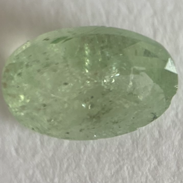 グリーンガーネット 0.57ct No29997宝石ルースいしや-