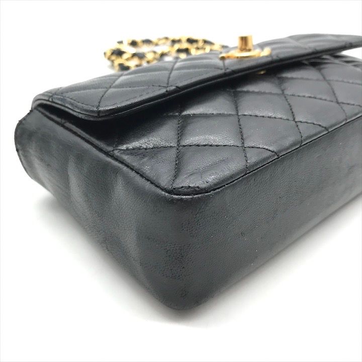 美品✨シャネル　ショルダーバッグ　ラウンド　マトラッセ　ココマーク　ラムスキン CHANEL マトラッセ ココマーク 2021年 ショルダーバッグ ピンク