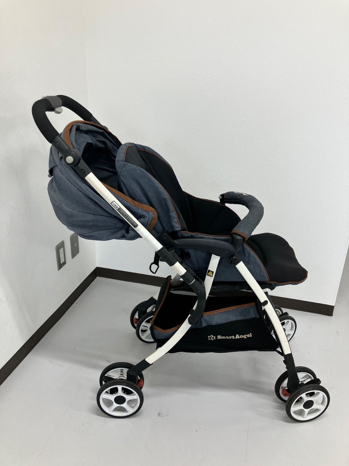 Smart Angel デヨーレジェe ベビーカー オリーブデニム デ・ヨーネ