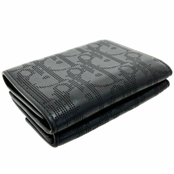 三つ折り財布 レザー