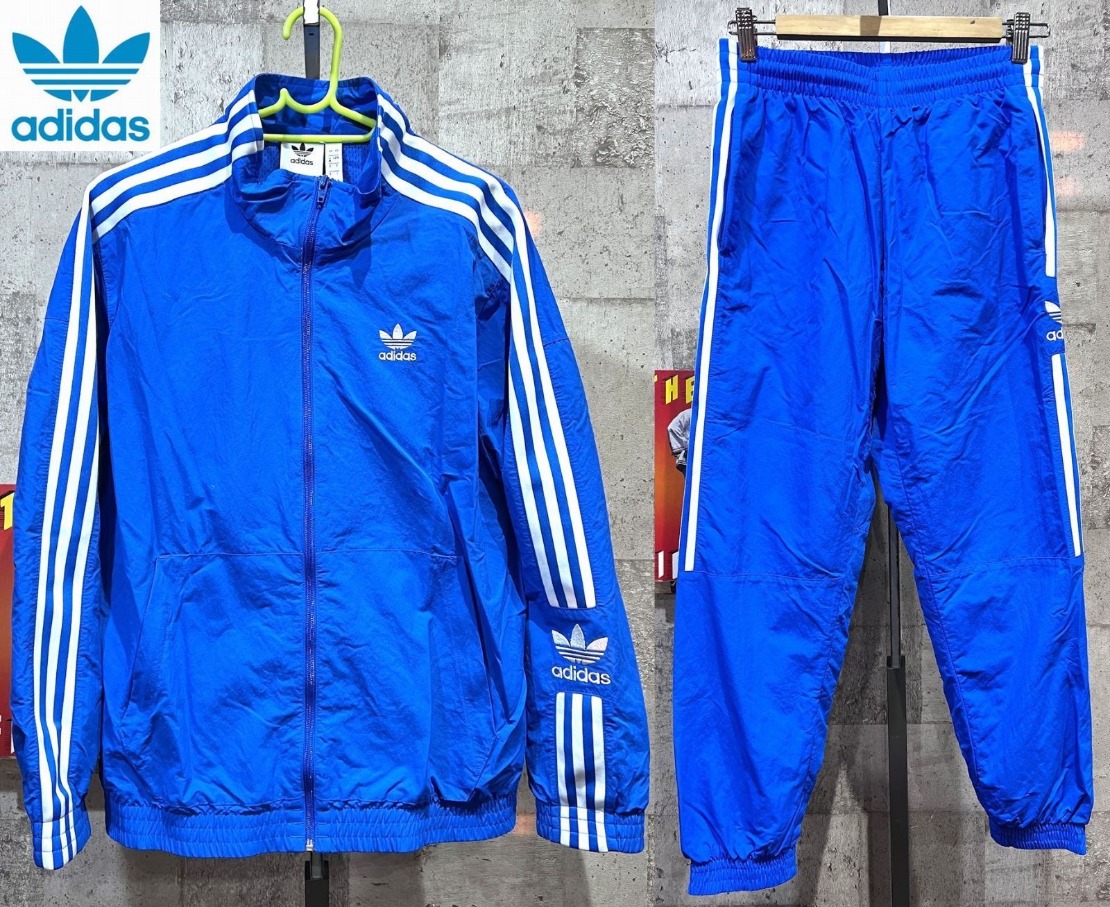 【2点セット】adidas　トラックジャケット　ショートパンツ　レディースM-L 2点セット】adidas トラックジャケット ショートパンツ レディースM-L