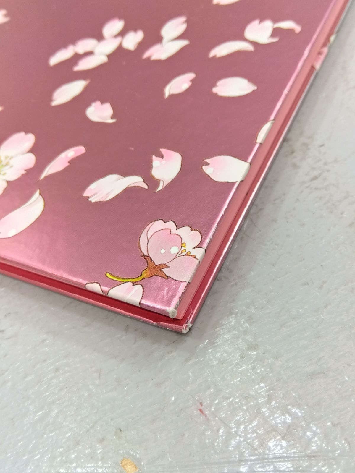 カードキャプターさくら展　魔法にかけられた美術館　オールインワンブック Amazon.co.jp: カードキャプターさくら さくら展 魔法にかけられ