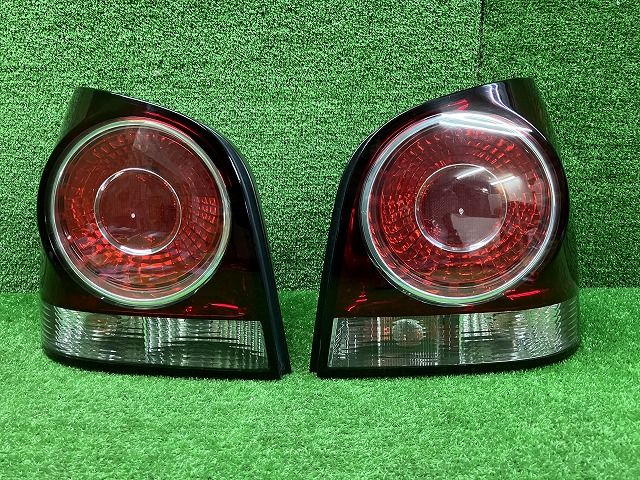 フォルクスワーゲン　ポロ　ABA-9NBTS　後期　左右テールレンズ　6Q6945　257DF　241113229