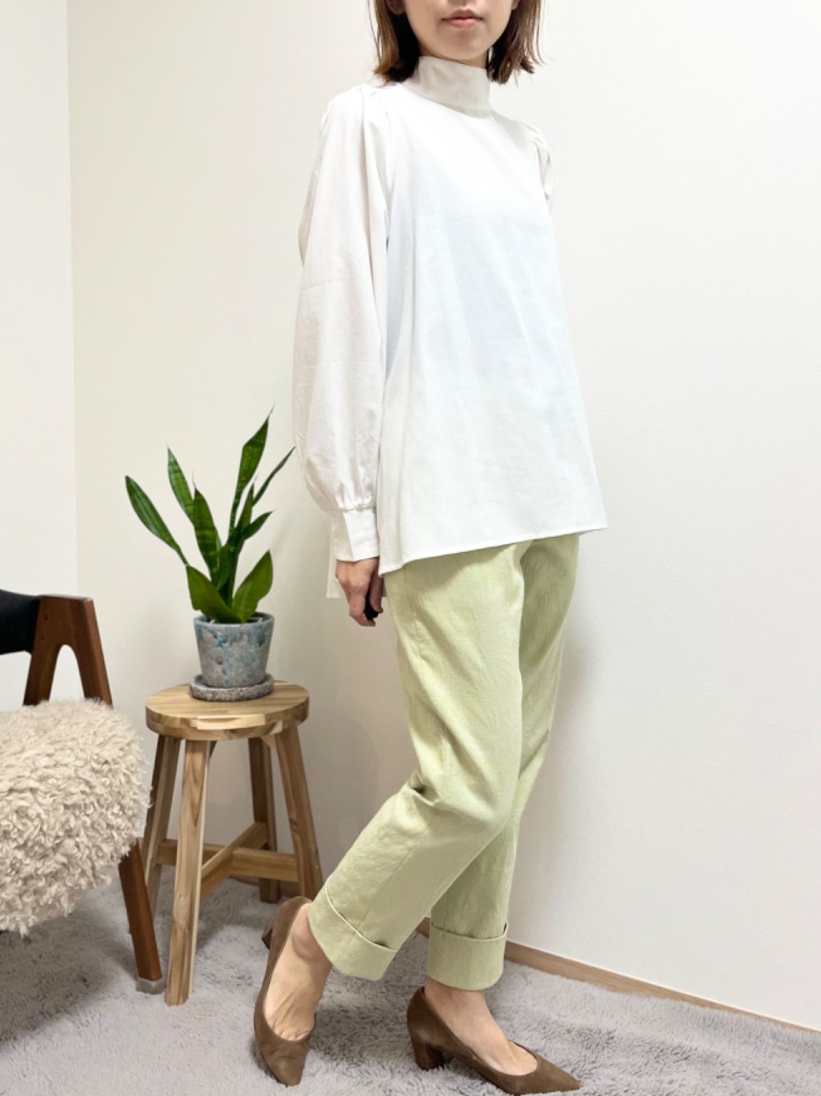 うさとの服　藍染　インディゴ　自然素材　2回着用 新品うさとの服トップス藍染めインディゴかすり