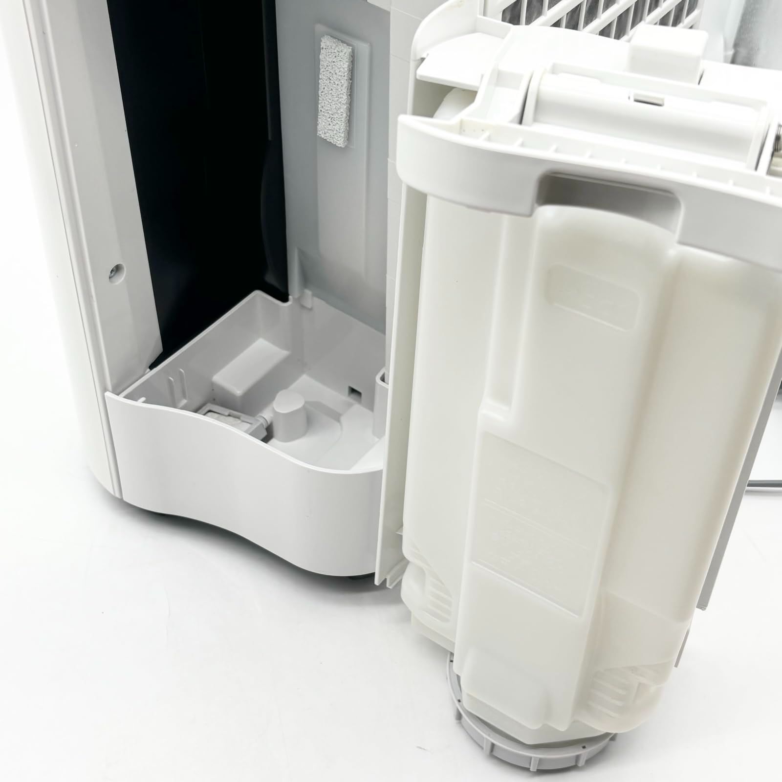 シャープ 加湿 空気清浄機 KC-R50-W プラズマクラスター 7000