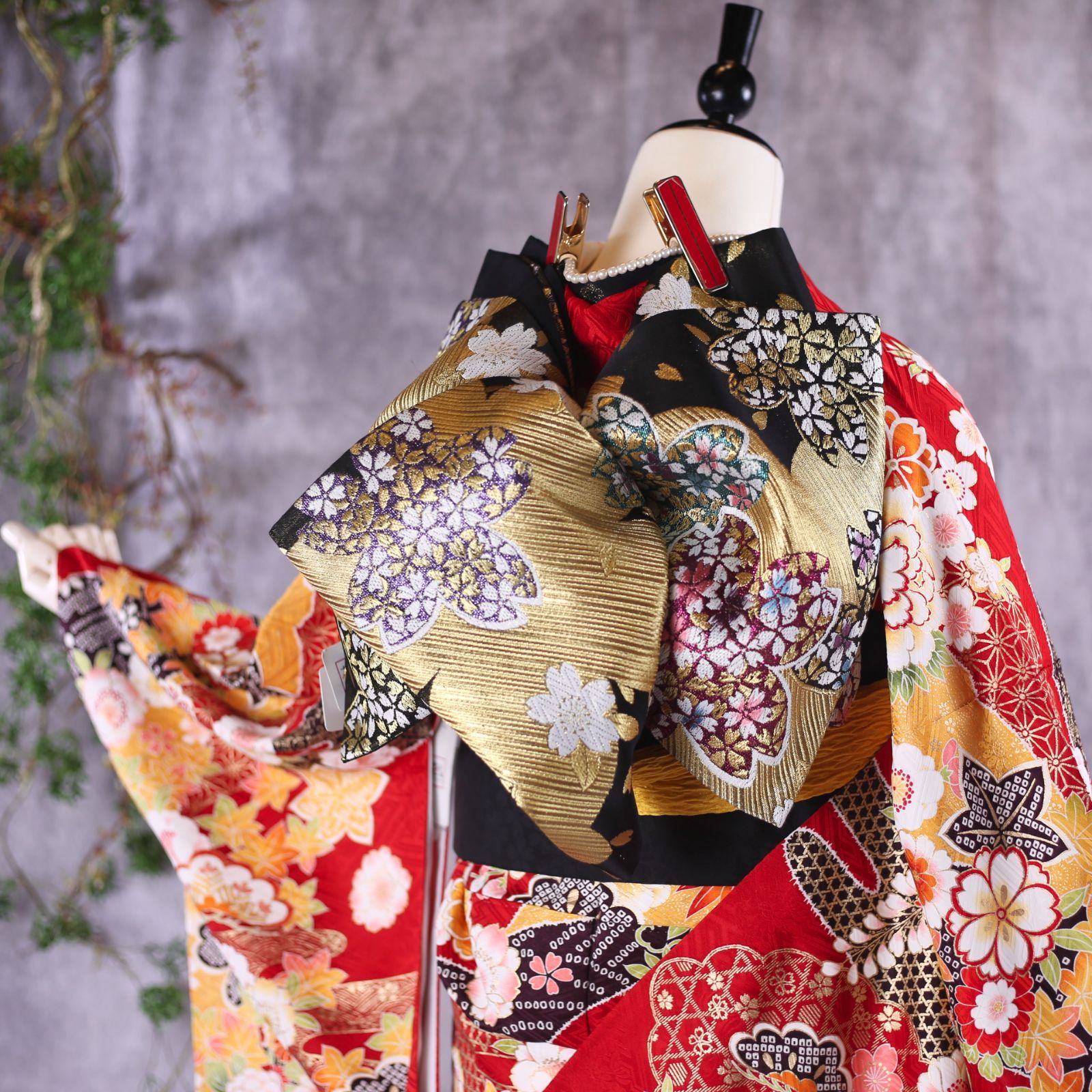 振袖フルセット 振袖セット 振袖 Lサイズ 赤×古典 美品 成人式 着物 晴れ着 7点フルセット F-72 振袖フルセット 振袖セット 振袖 Lサイズ 中古 赤×古典 美品 成人式