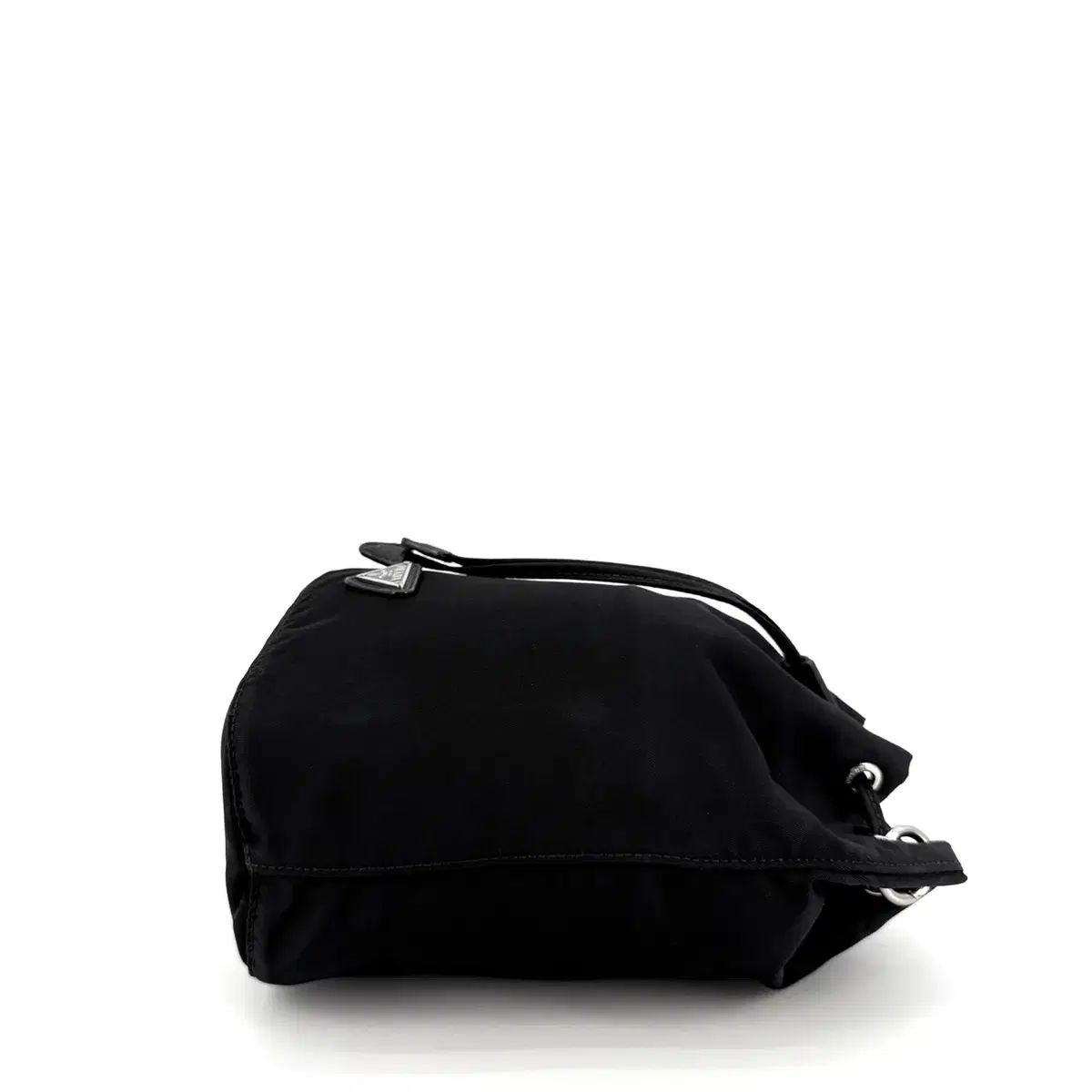 関税込★PRADA★1NA369 ReNylon 巾着ポーチ PRADA(プラダ) 巾着ポーチ1NA369 1NA369 ブラック｜【公式
