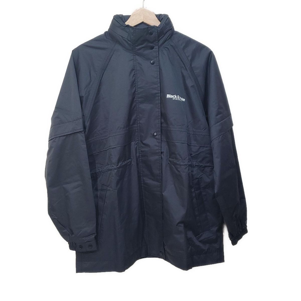 Black-White ブラック-ホワイト ブルゾン サイズM レディース - ダークグレー 長袖|フード内蔵|収納ケース付き|春|秋