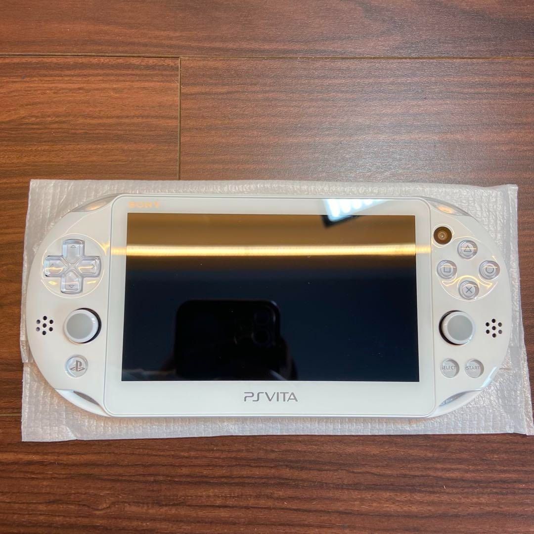 PSVITA 2000