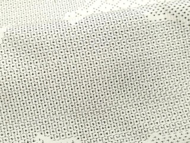 平和屋着物●本場大島紬　白大島　120亀甲　雲重ね吉祥文　正絹　逸品　CAAQ9178vf 平和屋着物○本場大島紬 白大島 120亀甲 雲重ね吉祥文 正絹 逸品