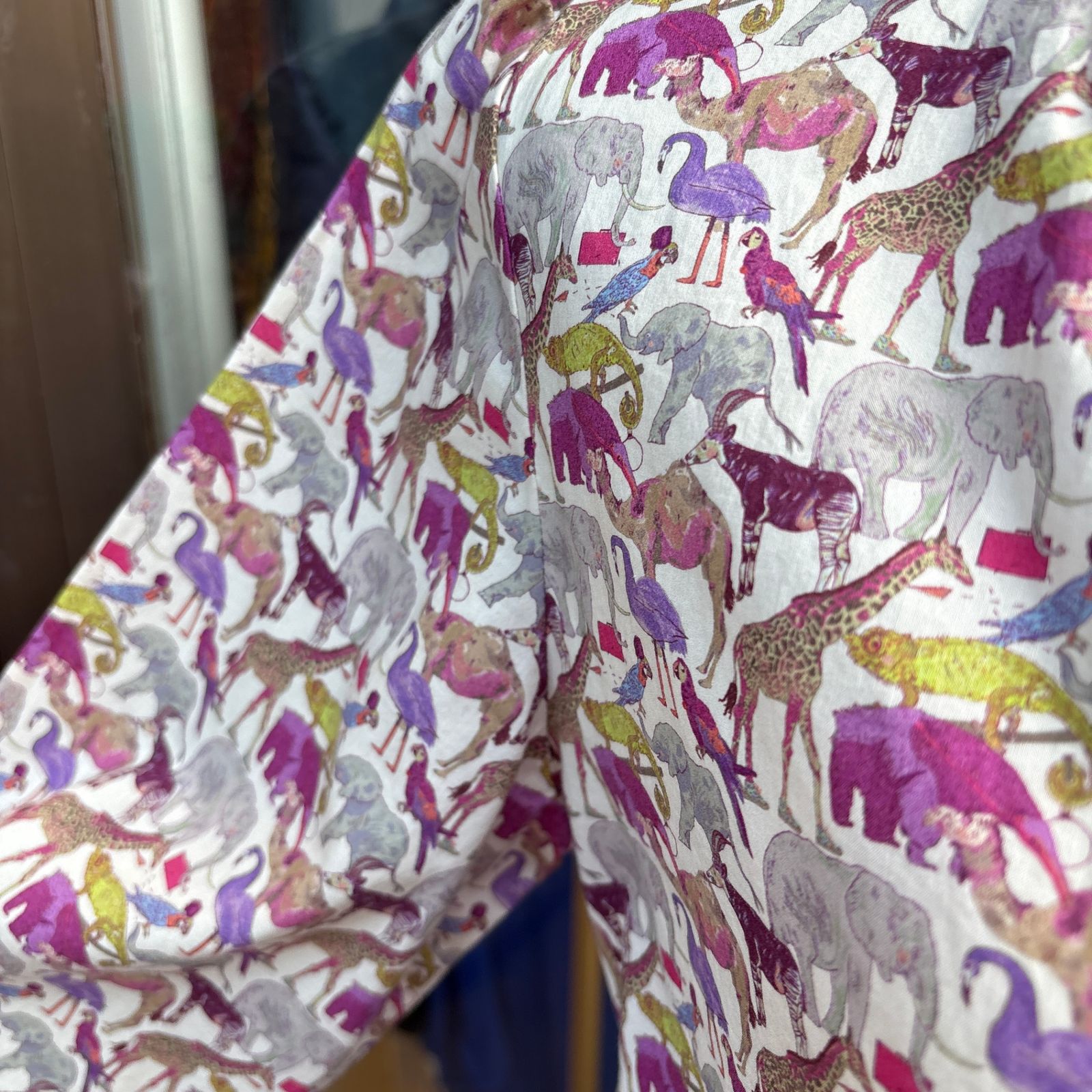 みっこさん専用　Shower Party LIBERTY リバティ　鳥ブラウス新 みっこさん専用 Shower Party LIBERTY リバティ 鳥ブラウス新