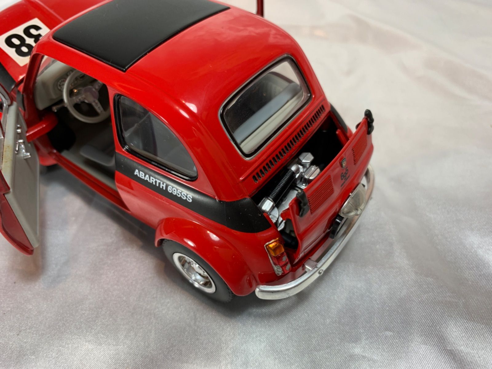 188.FIAT ABARTH 695SS フィアット アバルト 92338 1/18