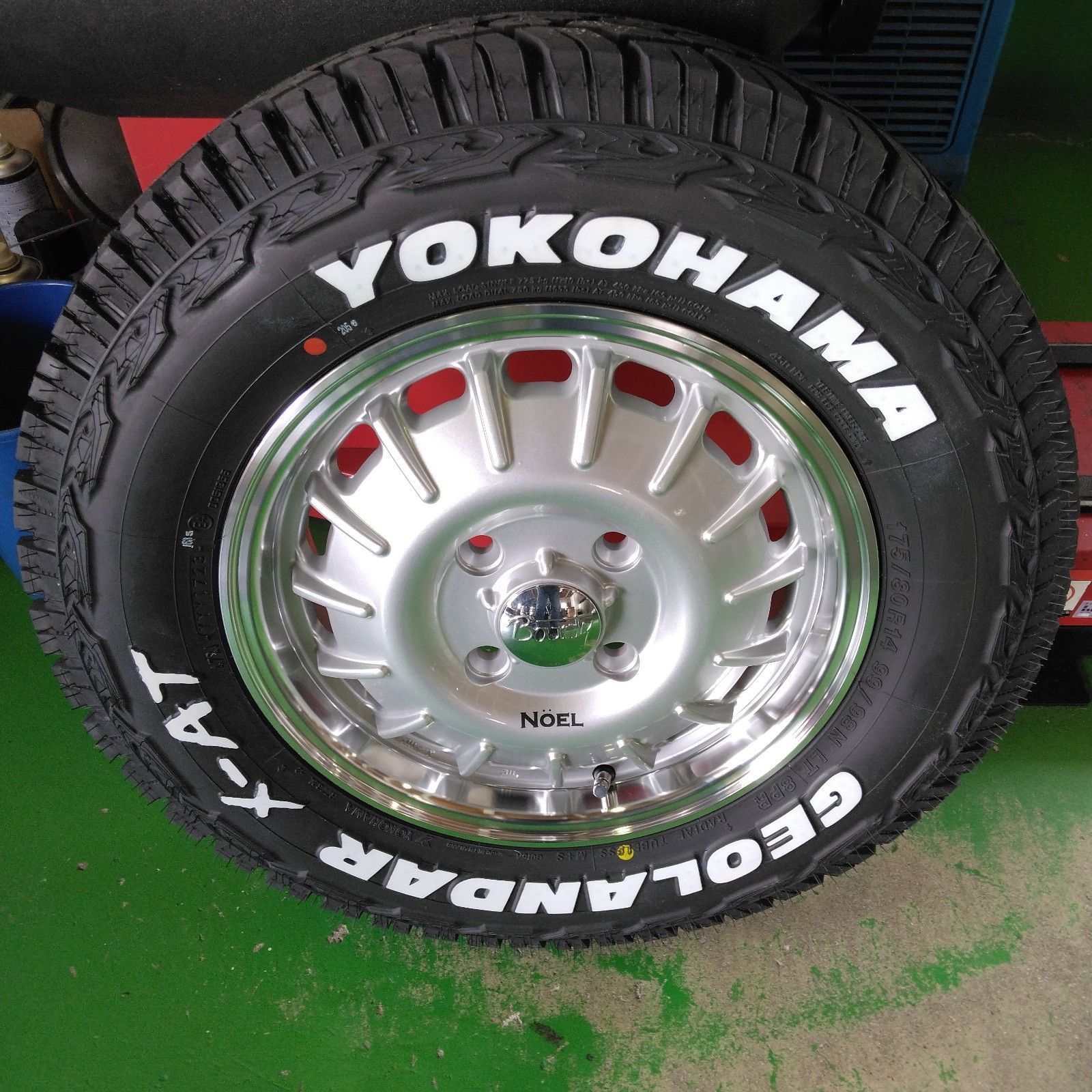 175/80R14 YOKOHAMA ジオランダー X-A/T ホワイトレター NV200