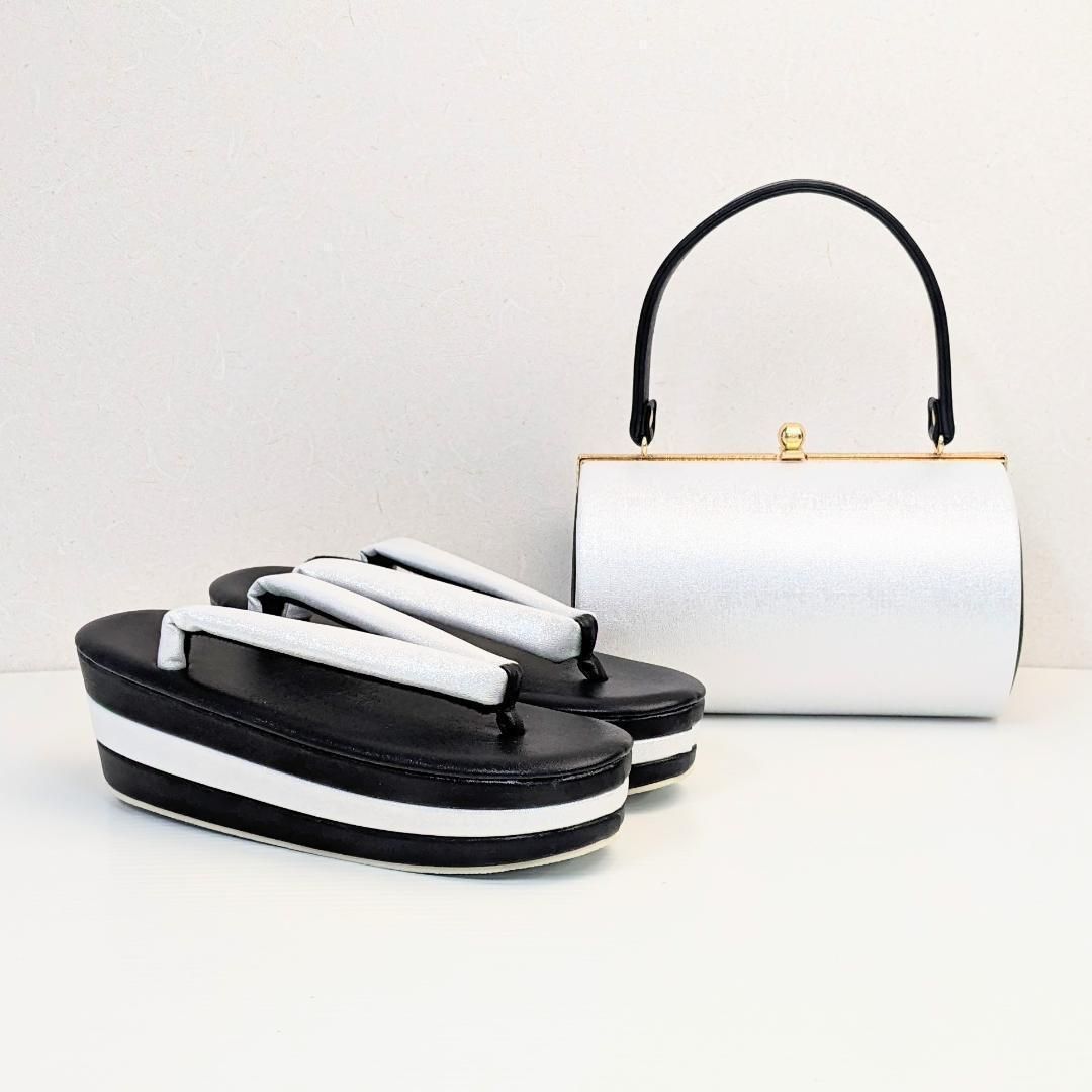 和装 草履バッグセット 振袖 帯地 黒 白 フリーサイズ/LLサイズ 三枚芯