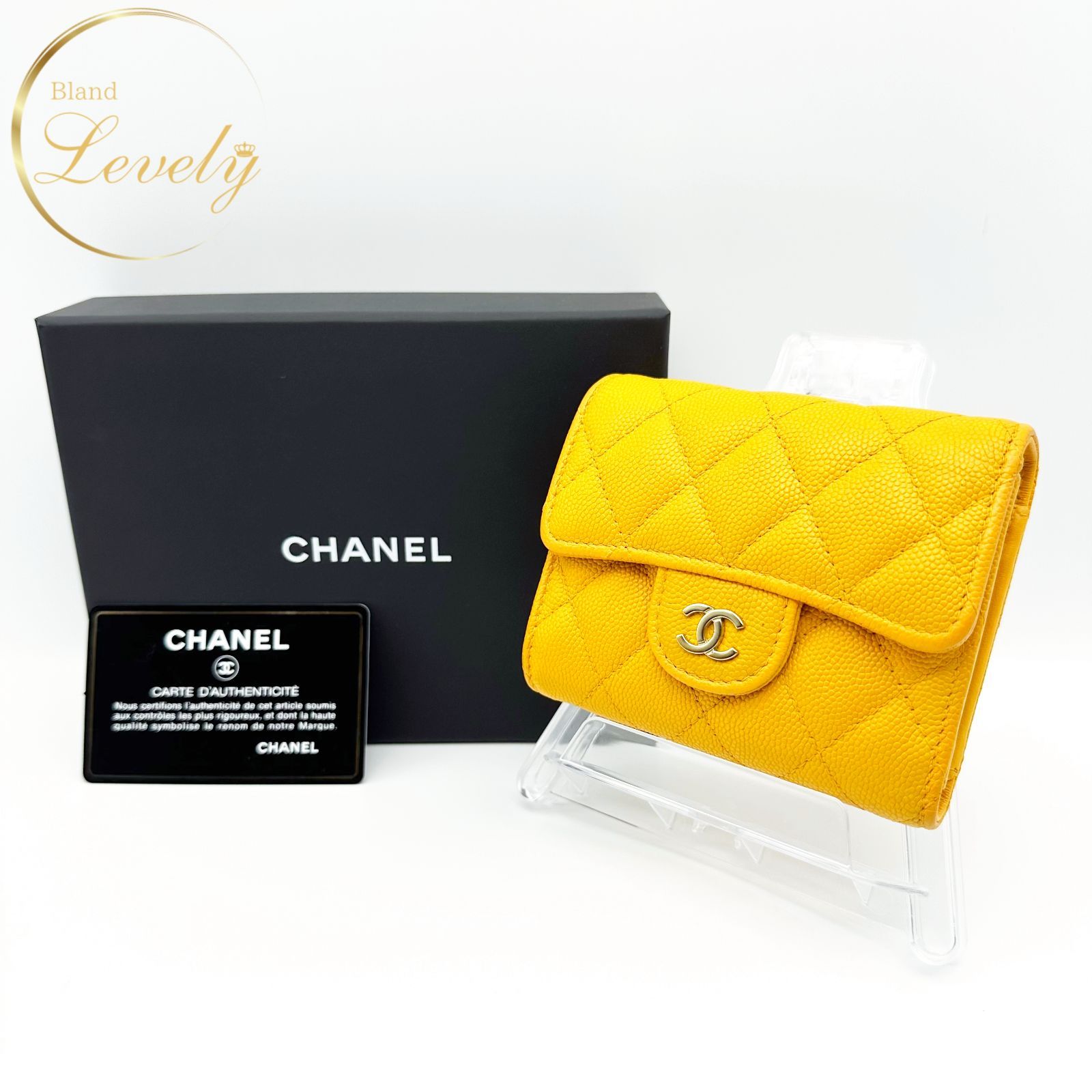 CHANEL黄色財布
