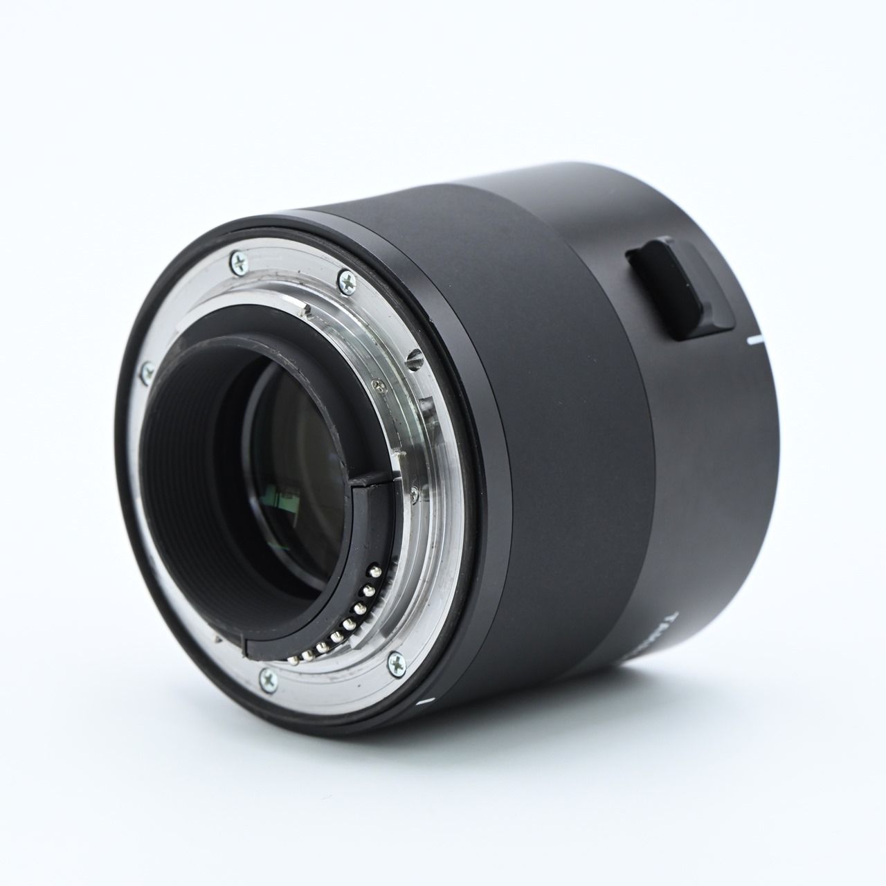 TAMRON