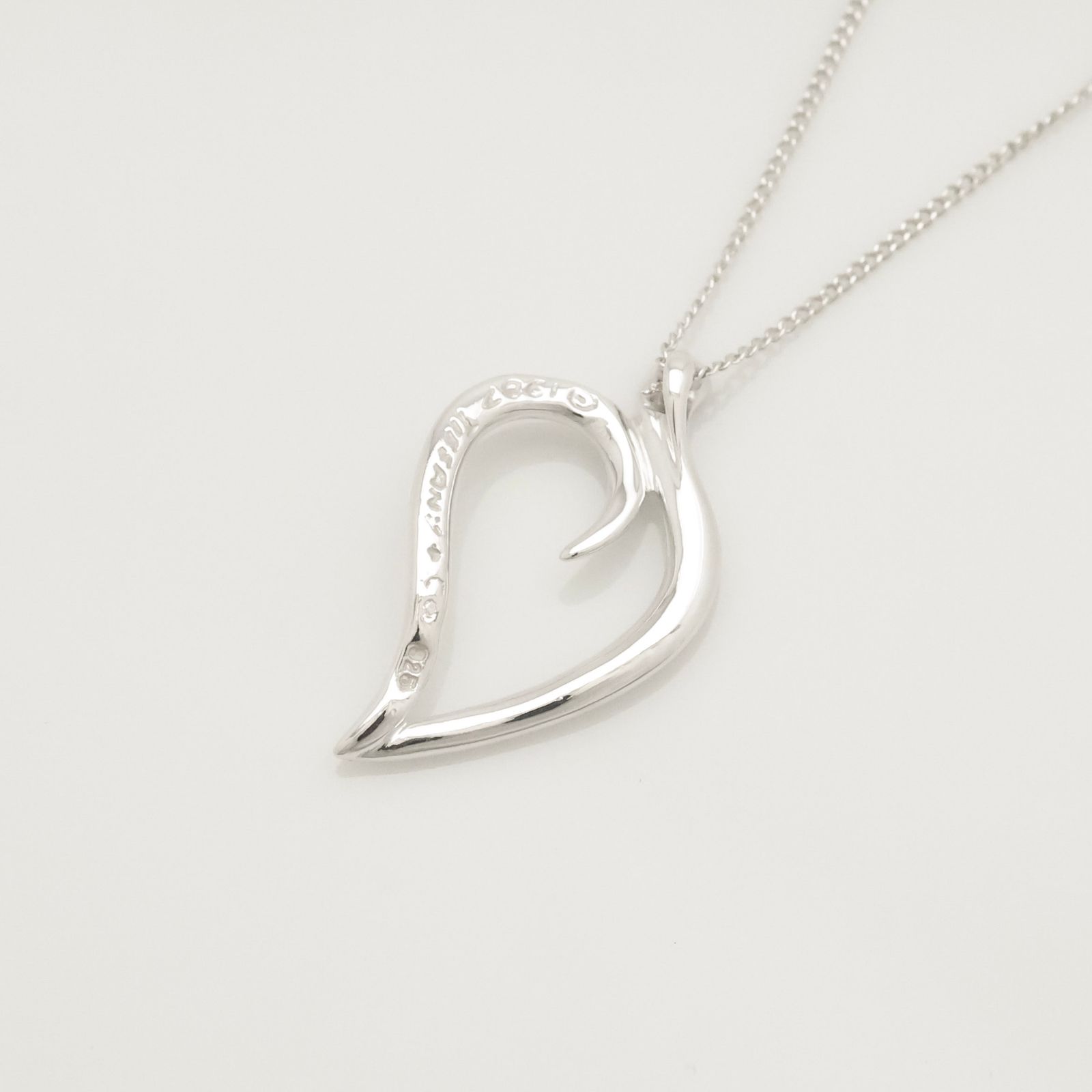 Tiffany & Co. リーフチャーム ネックレス 楽天市場】TIFFANY&Co. ティファニー レディースオリーブリーフ