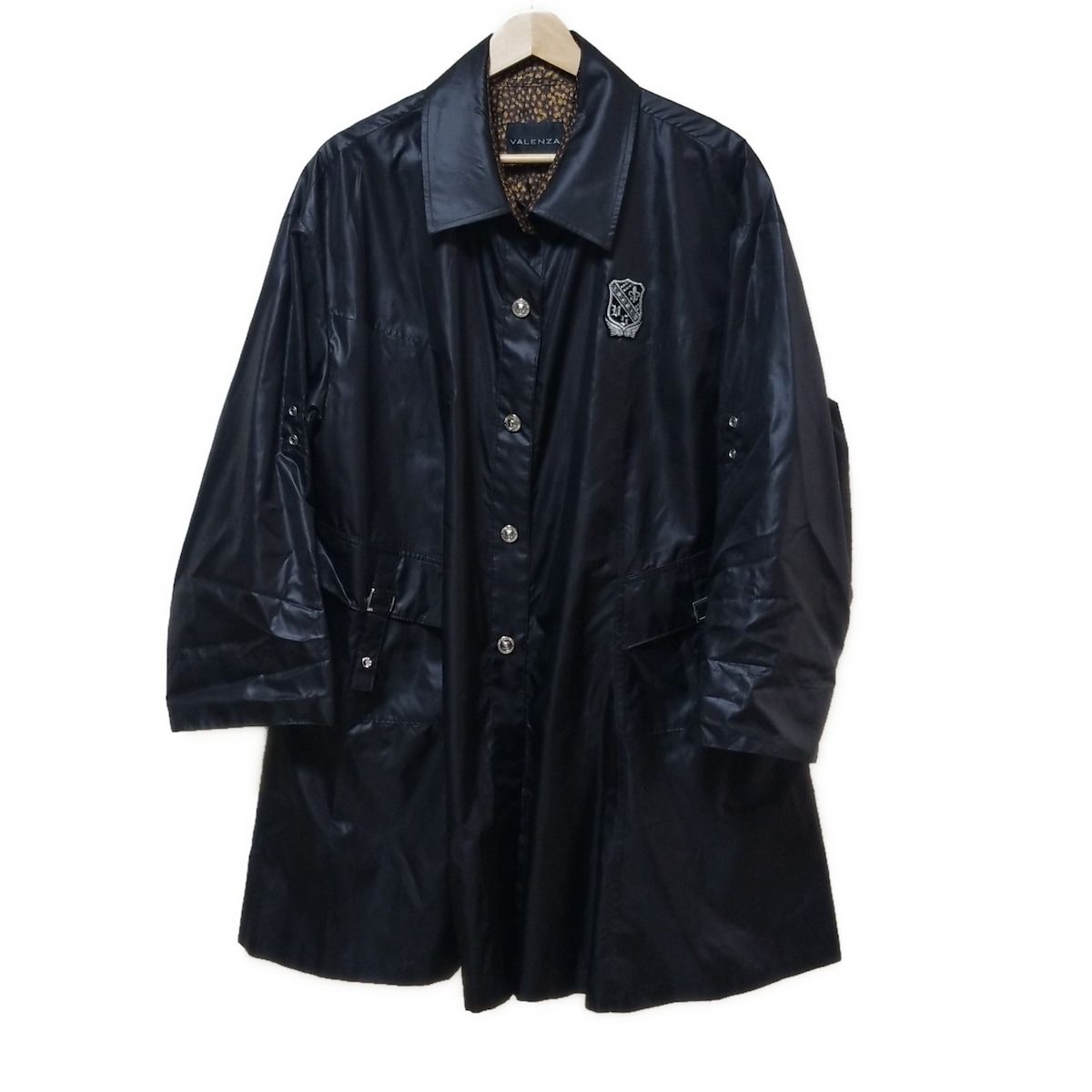【美品】 VALENZA バレンザ コート お洒落 VALENZA(バレンザ) コート サイズ44 L レディース美品 - 黒 長袖
