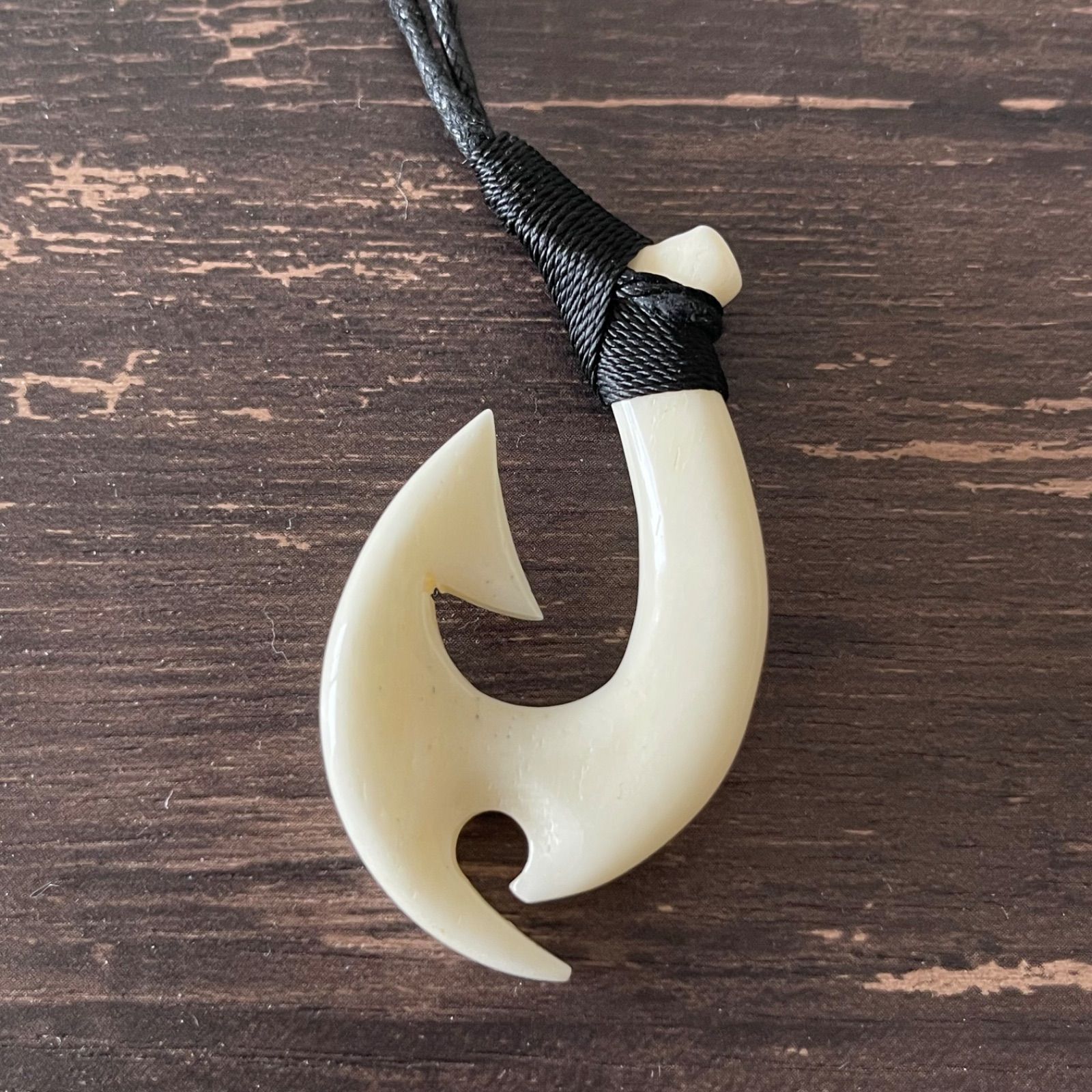 ハワイアンインテリア　ボーンフック　ボーンカービング HAWAII ナチュラル フィッシュフック ハンドメイド （OLD HAWAII