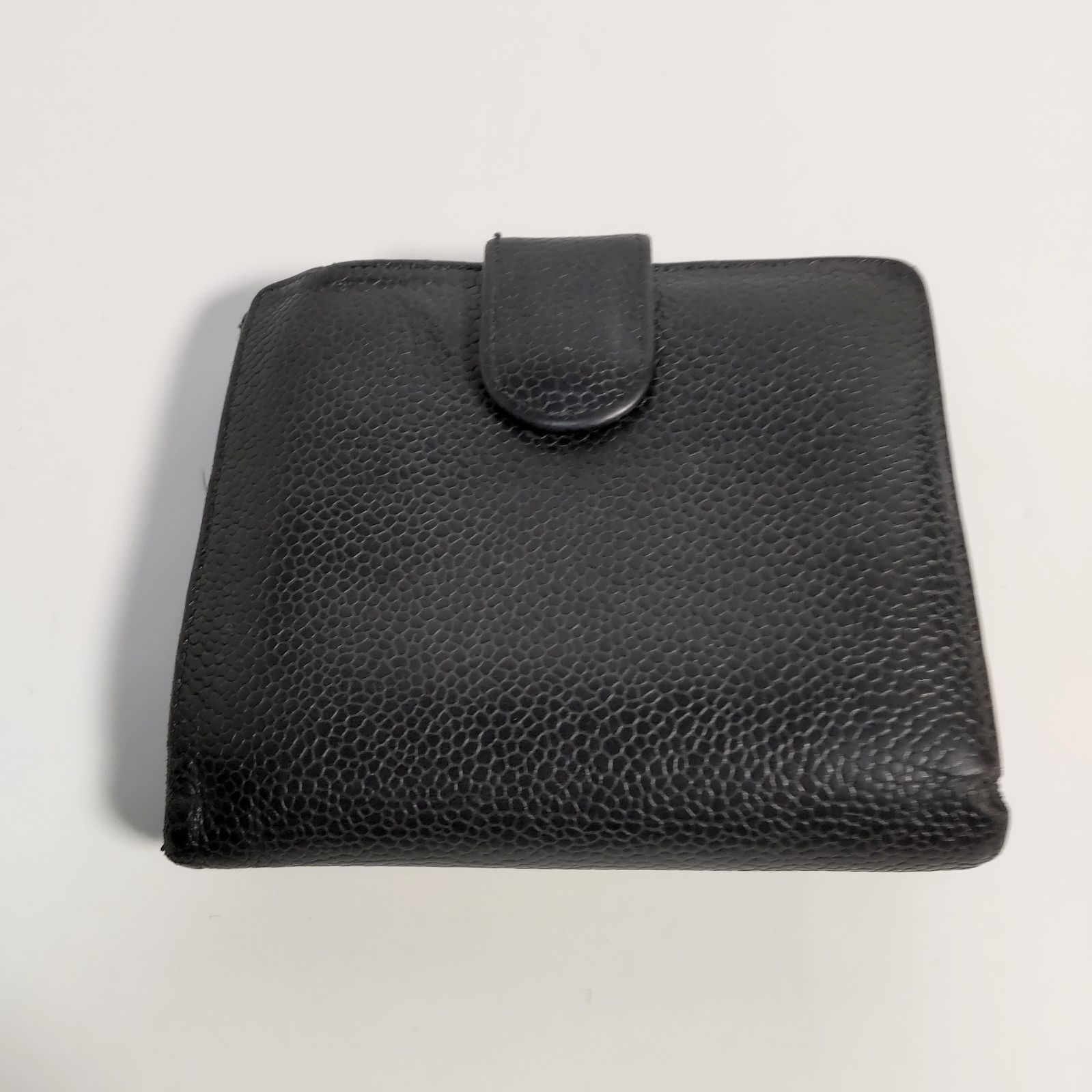 CHANEL シャネル　デカココ　キャビアスキン　Wホック　三つ折り財布 CHANEL シャネル 財布 キャビアスキン 三つ折り レザー ココ