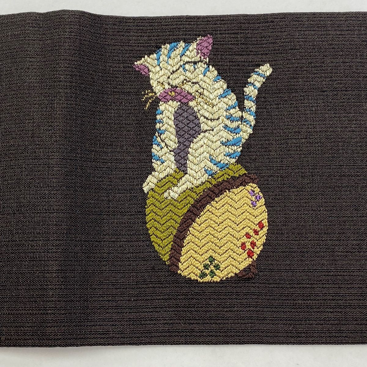 美品】 名古屋帯 逸品 猫 金糸 箔 焦茶色 正絹 【中古】 - メルカリ