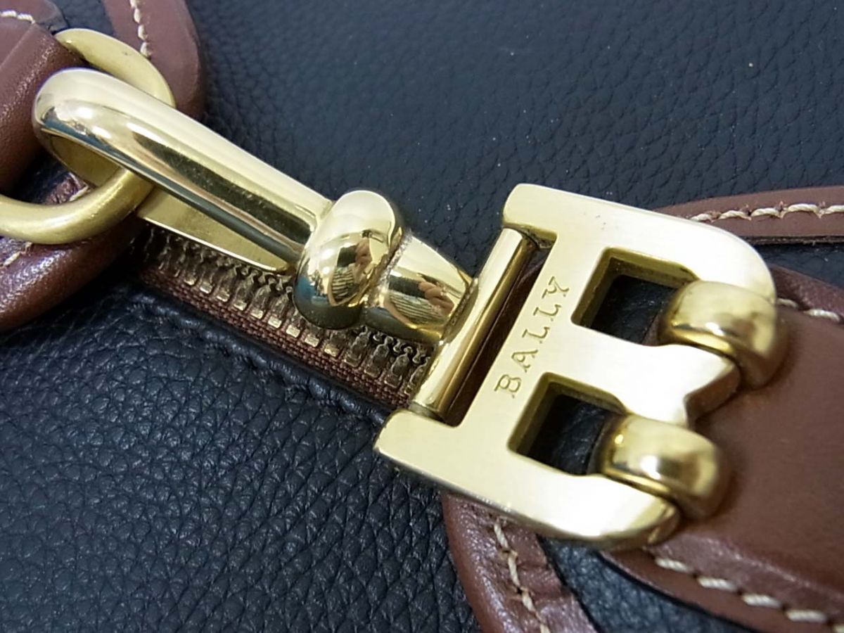 ☆良品☆ BALLY バリー　パーティーバック　クラッチ　レザー　本革　希少 希少 ヴィンテージ◇BALLY バリー レザーハンドバッグ クラッチ