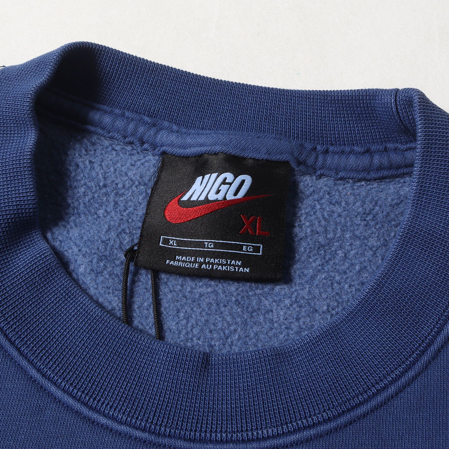 新品 NIKE ナイキ スウェット サイズ:XL 24AW NIGO スウッシュロゴ 後 