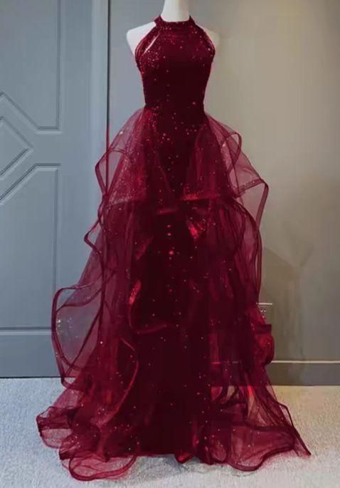 Ｍサイズ限定！ブラック★キラキラホルターネック★ロングドレス★結婚式,パーティー 新品未使用ブラック☆キラキラホルターネック☆ロングドレス