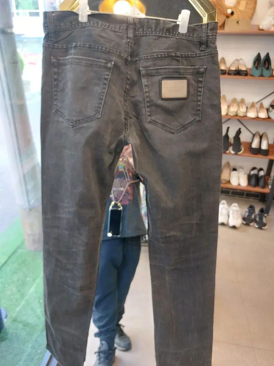 34 ARMANI