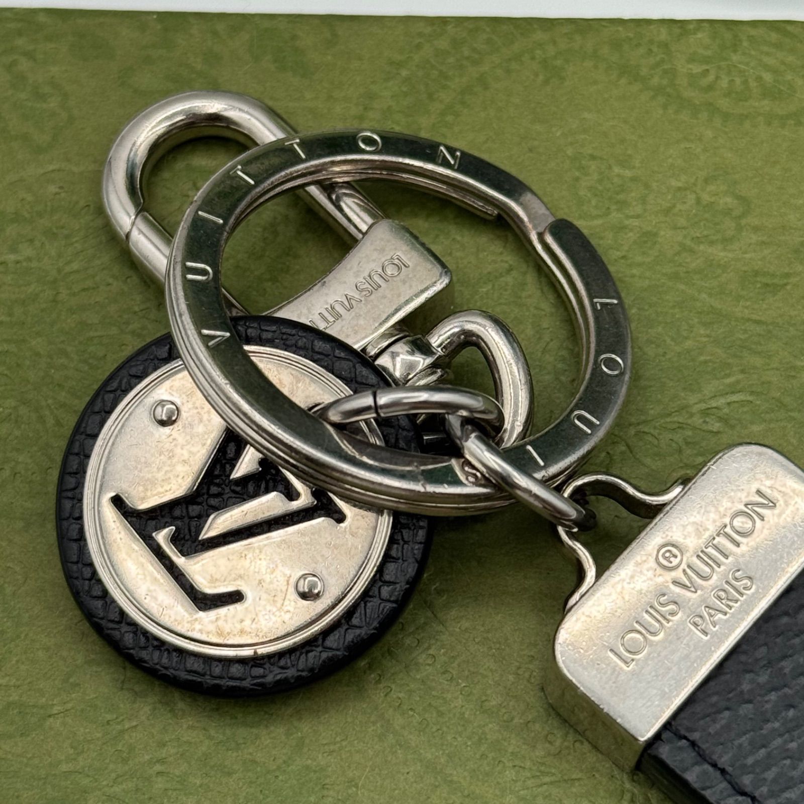 ルイヴィトン ポルト クレ・ネオ LV クラブ キーホルダー 【100216
