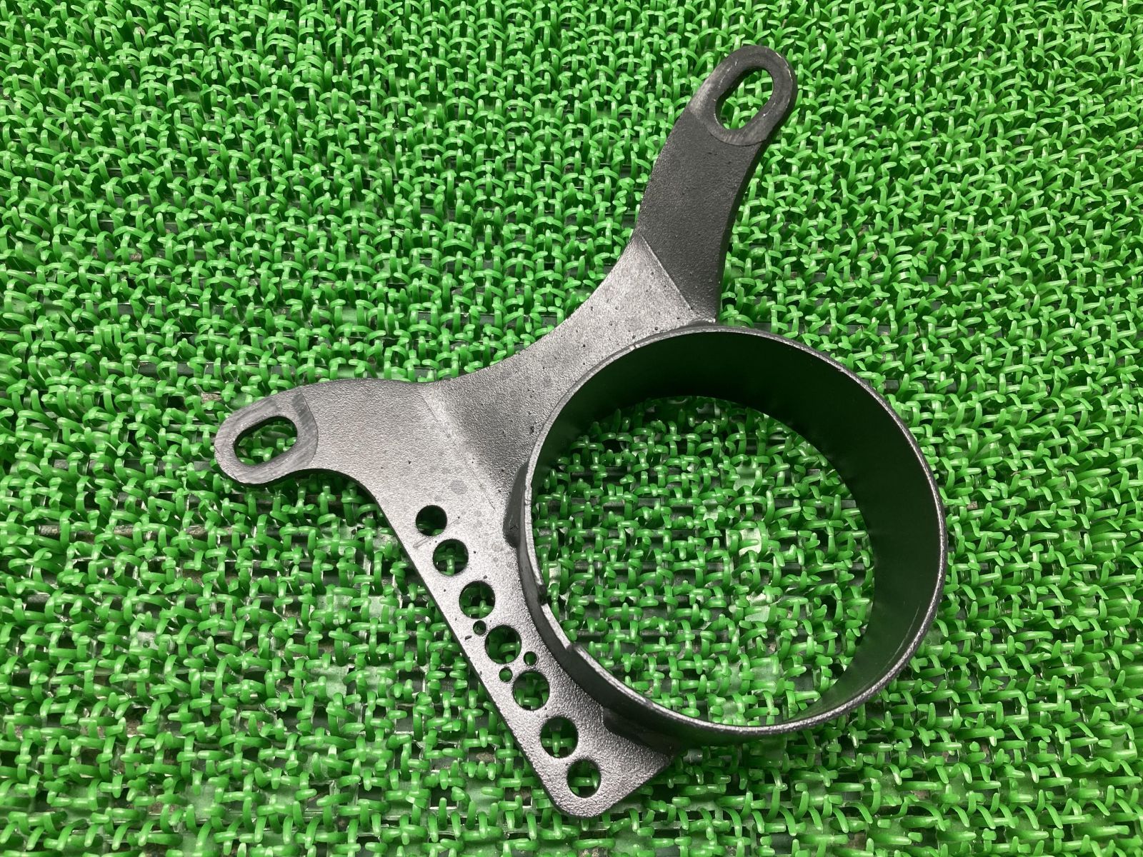 イージーライダース メーター 移設ステー サイドマウント ハーレー