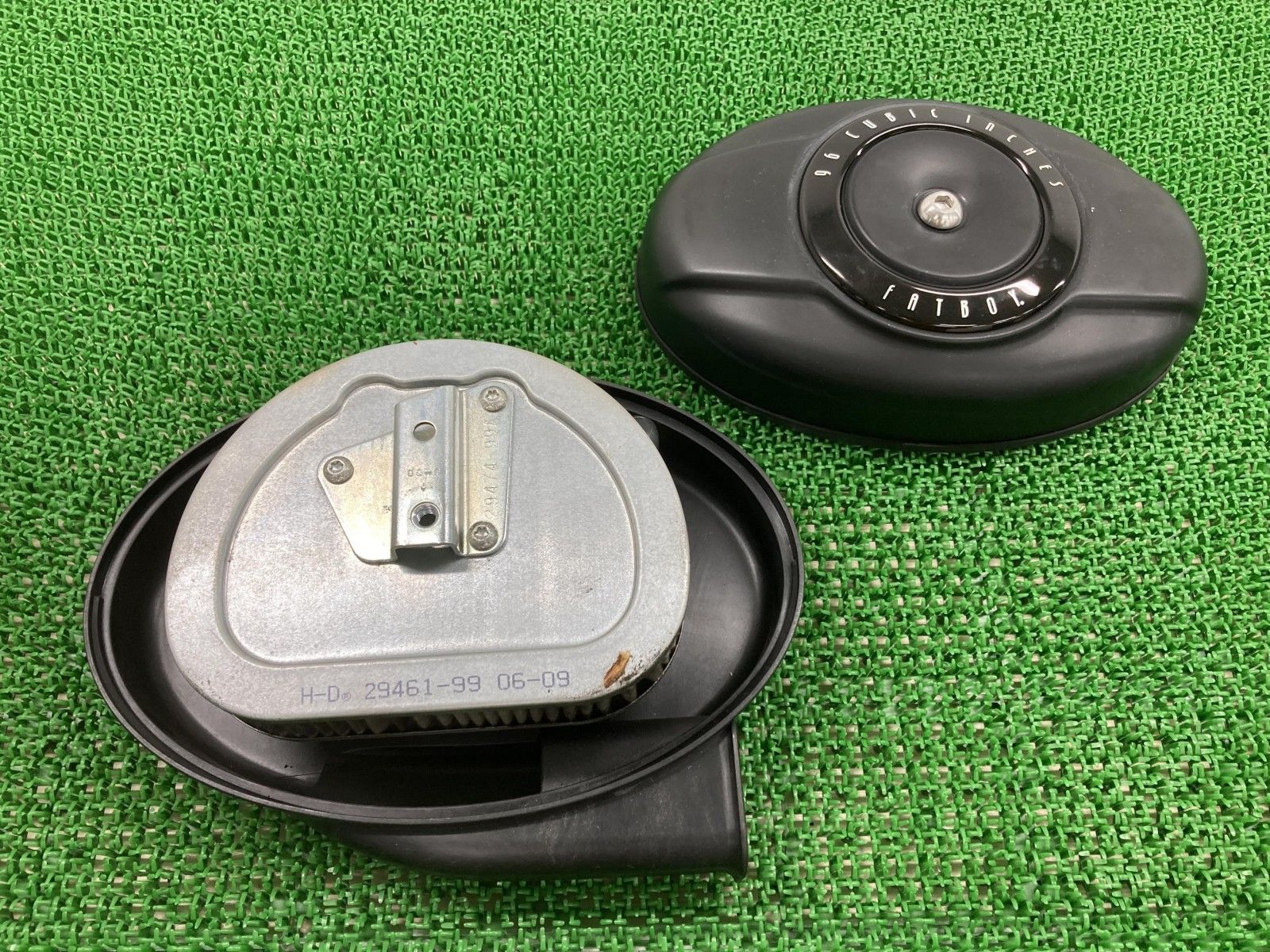 FLSTFB1580 エアクリーナーボックス ハーレー 純正 バイク 部品