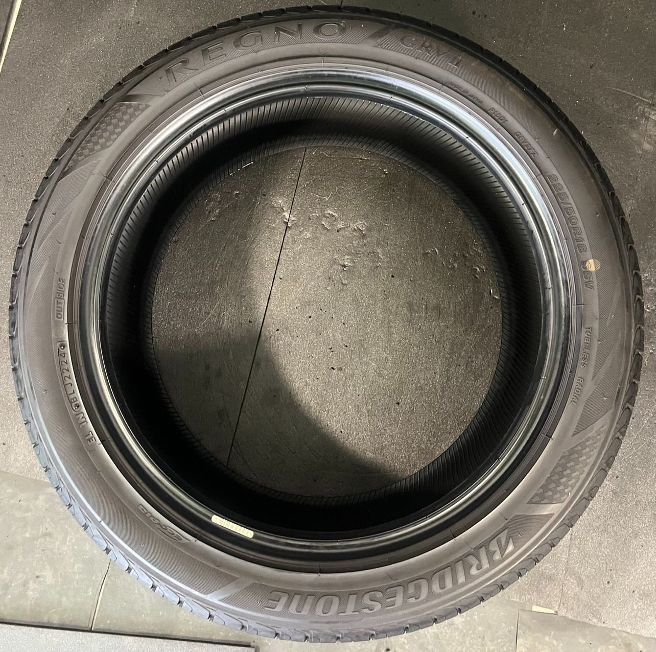 2024年製 約9分山 ブリヂストン BRIDGESTONE レグノ REGNO GRVⅡ 225