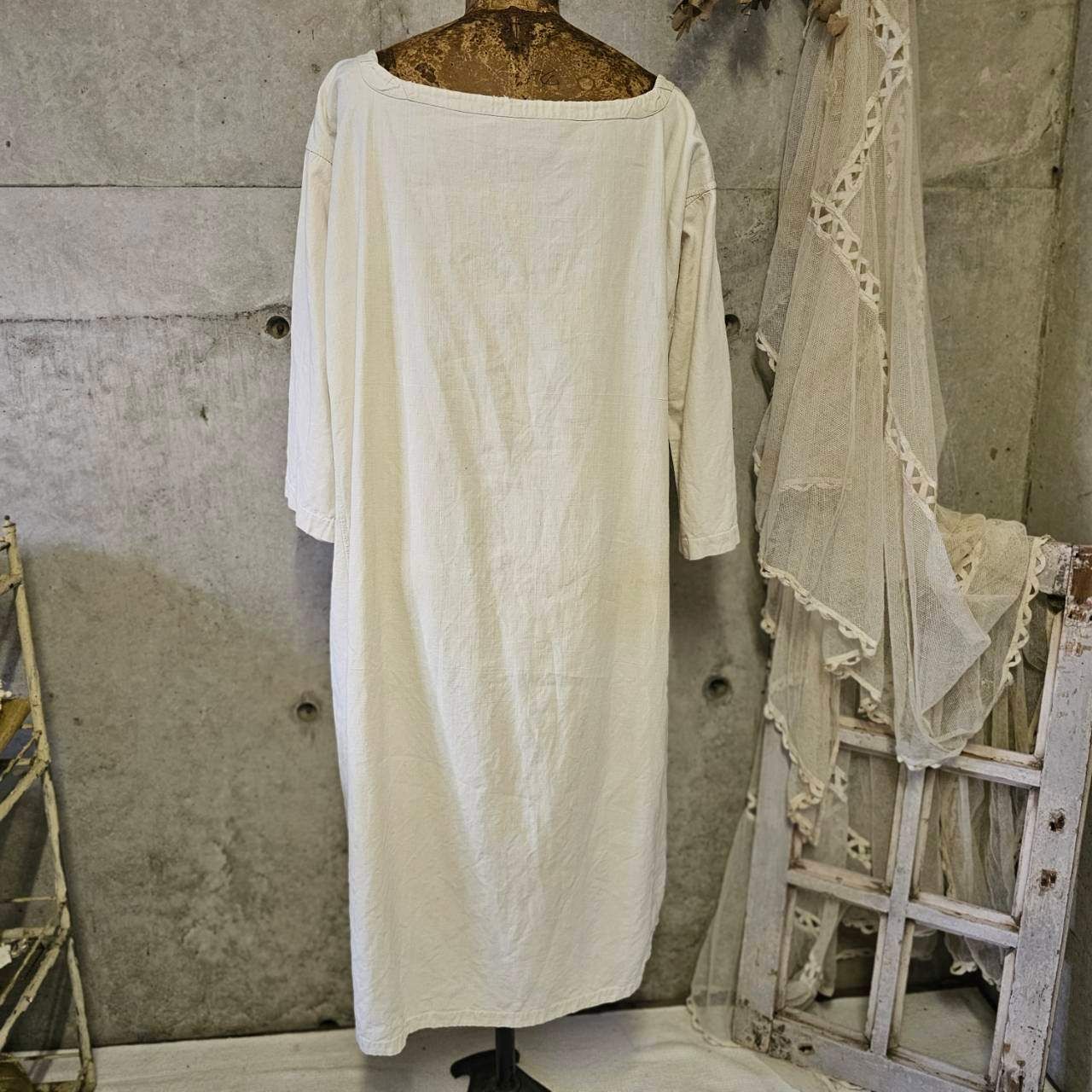 リネンワンピース フレンチ アンティーク モノグラム刺繍