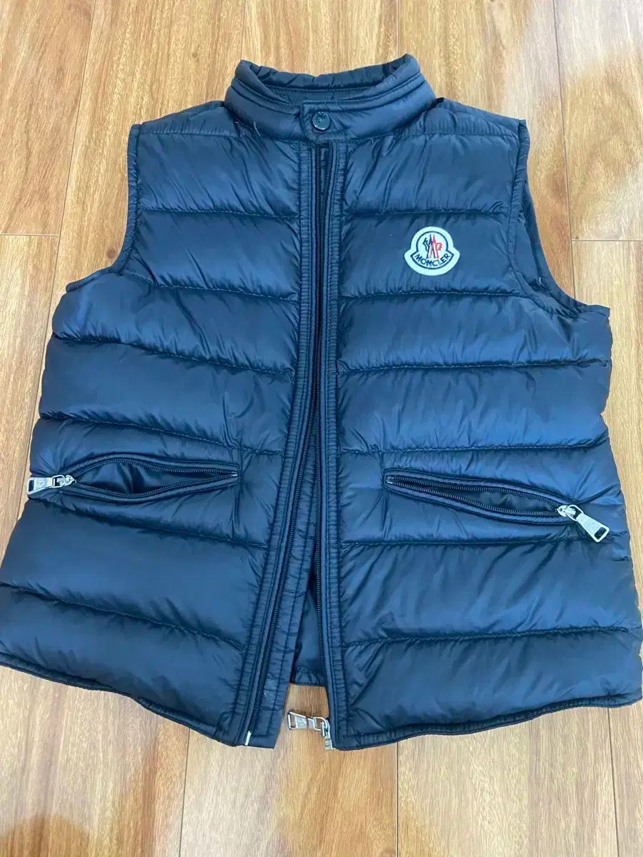 MONCLER モンクレール