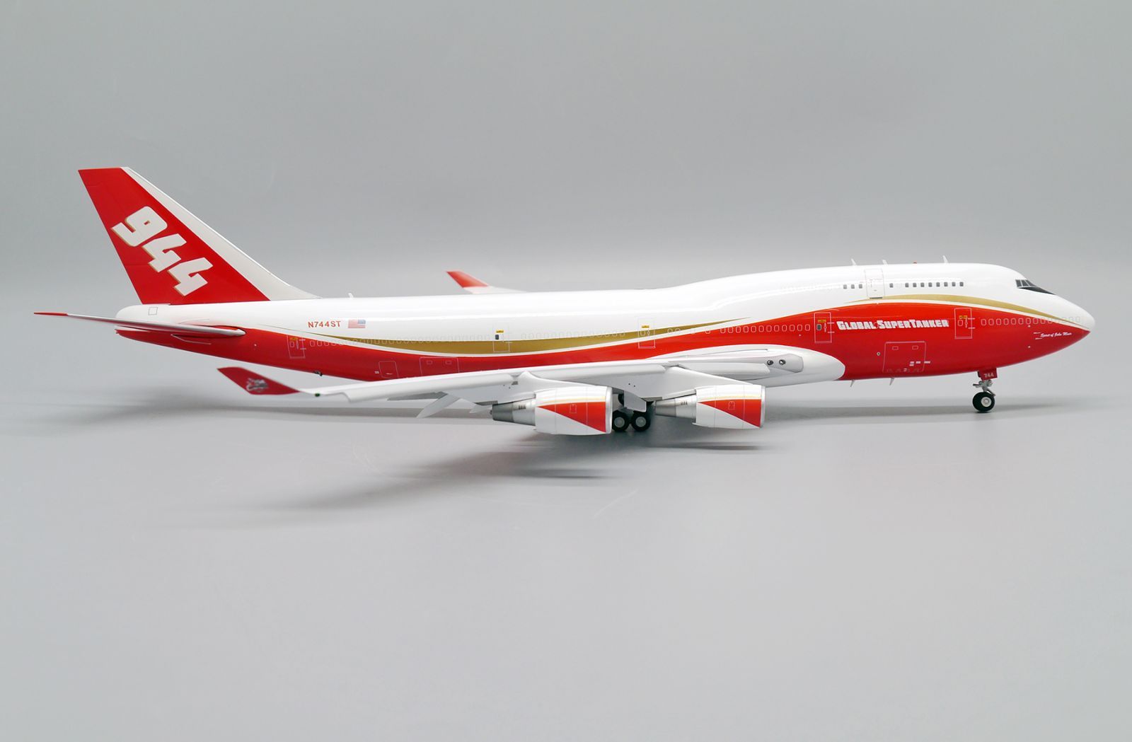 Jcwings グローバルスーパータンカー 747-400BCF 1/200 - メルカリ