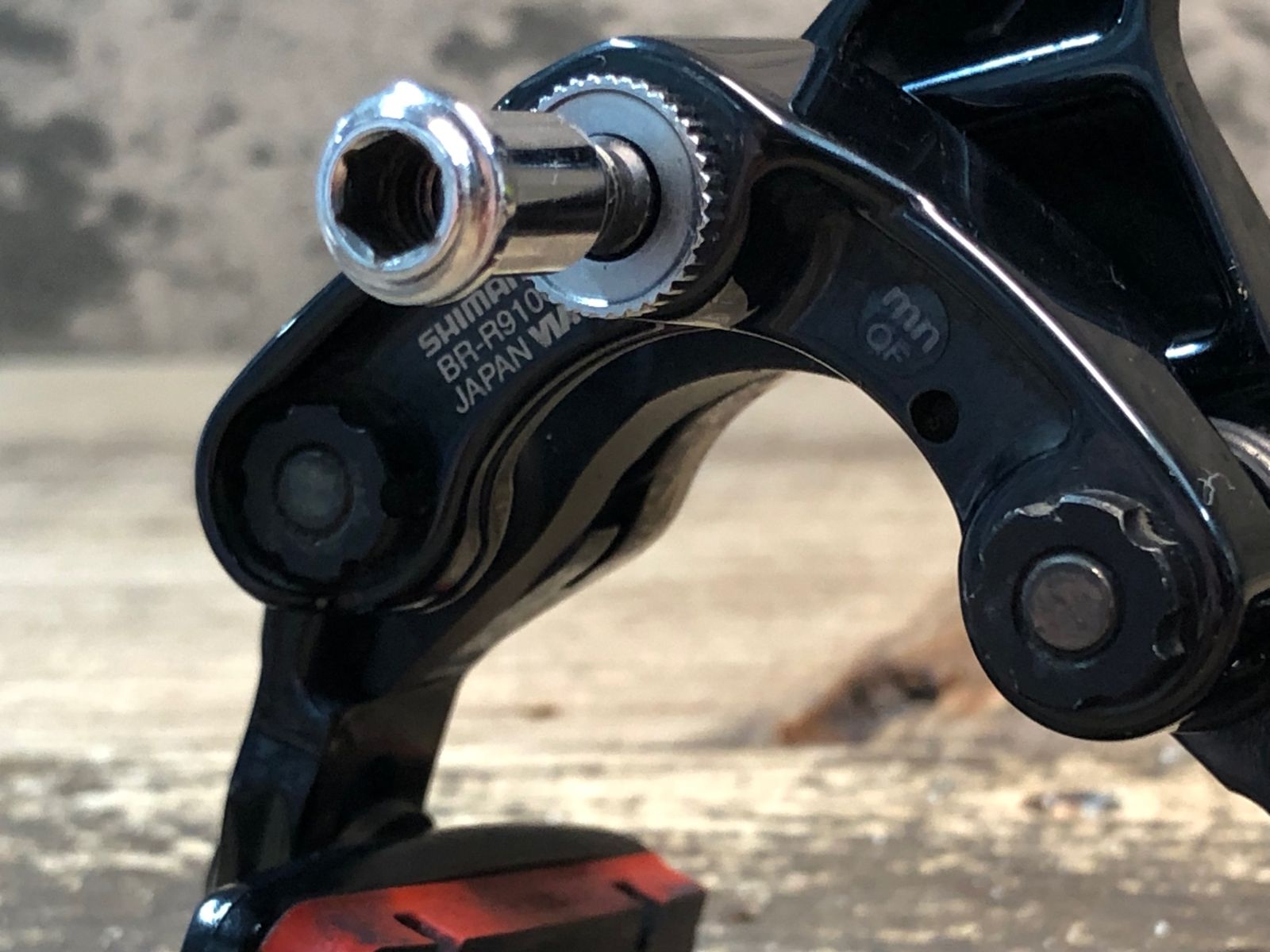 IS652 シマノ SHIMANO デュラエース DURA-ACE BR-R9100