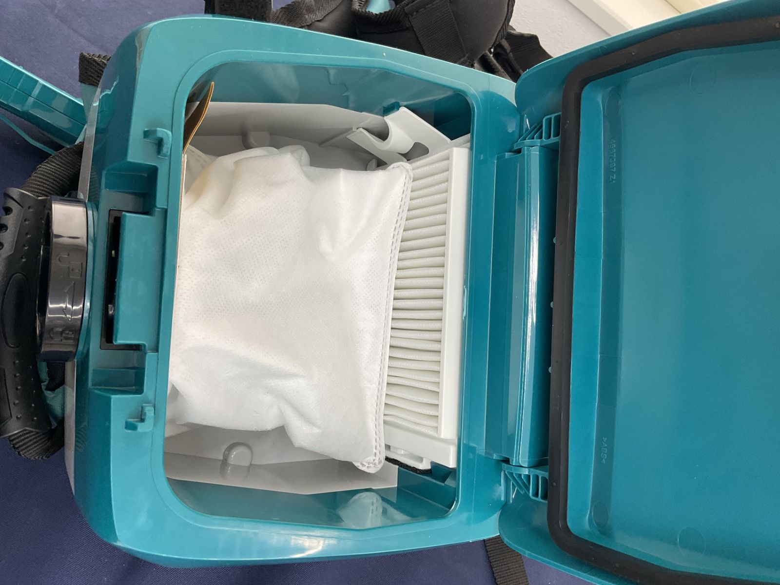 コードレス背負式クリーナー