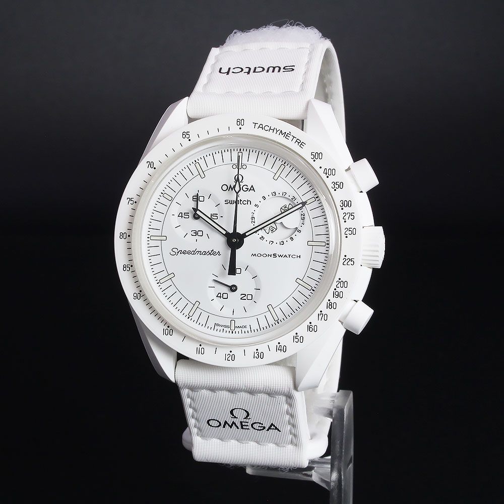 Snoopy OMEGA Swatch スウォッチ スヌーピー オメガ ホワイト オメガ×スウォッチ「MoonSwatch」からスヌーピーモデルが登場