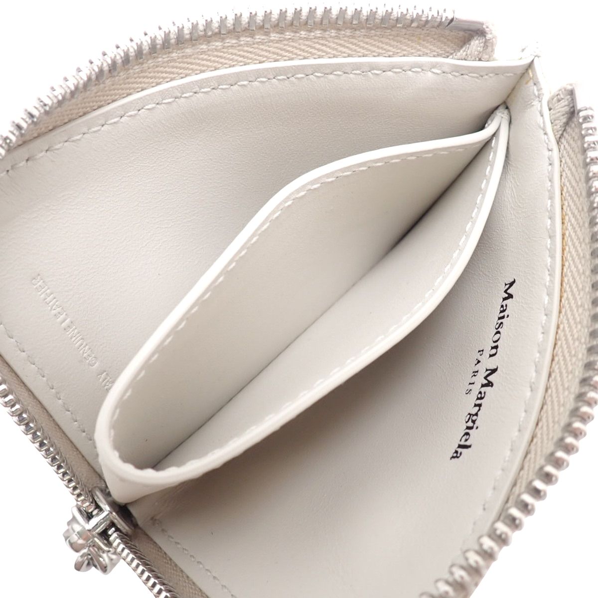 ⭐︎油⭐︎ 美品 メゾンマルジェラ キーリング付カードケース　正規品　白 楽天市場】MAISON MARGIELA メゾンマルジェラ カードケース S56UI0128