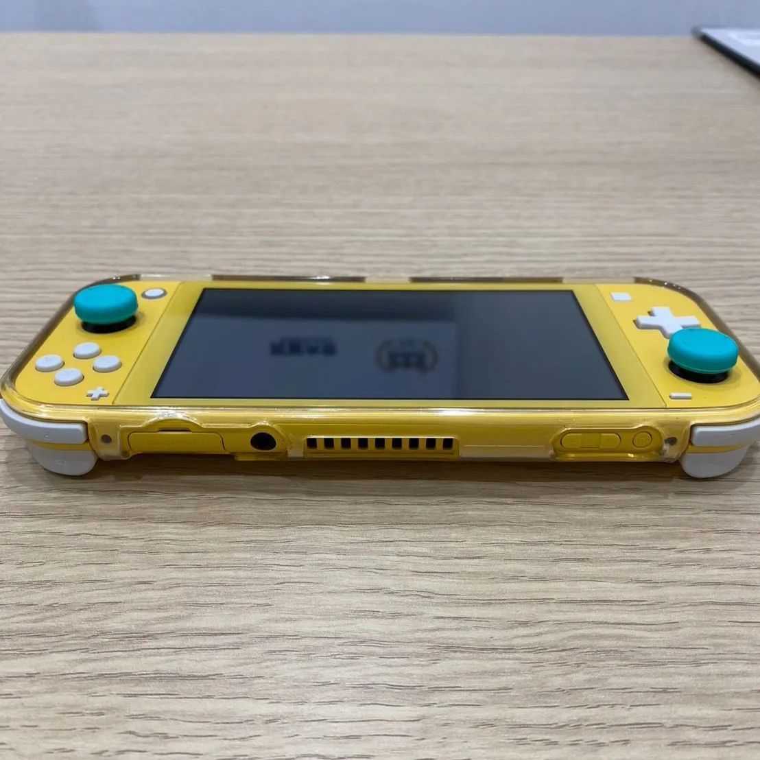 Nintendo switch Lite／ニンテンドースイッチライト 本体 黄色 - メルカリ