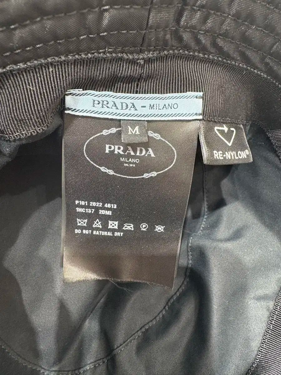 バケットハット ブラック