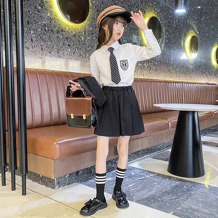 フォーマルスーツ