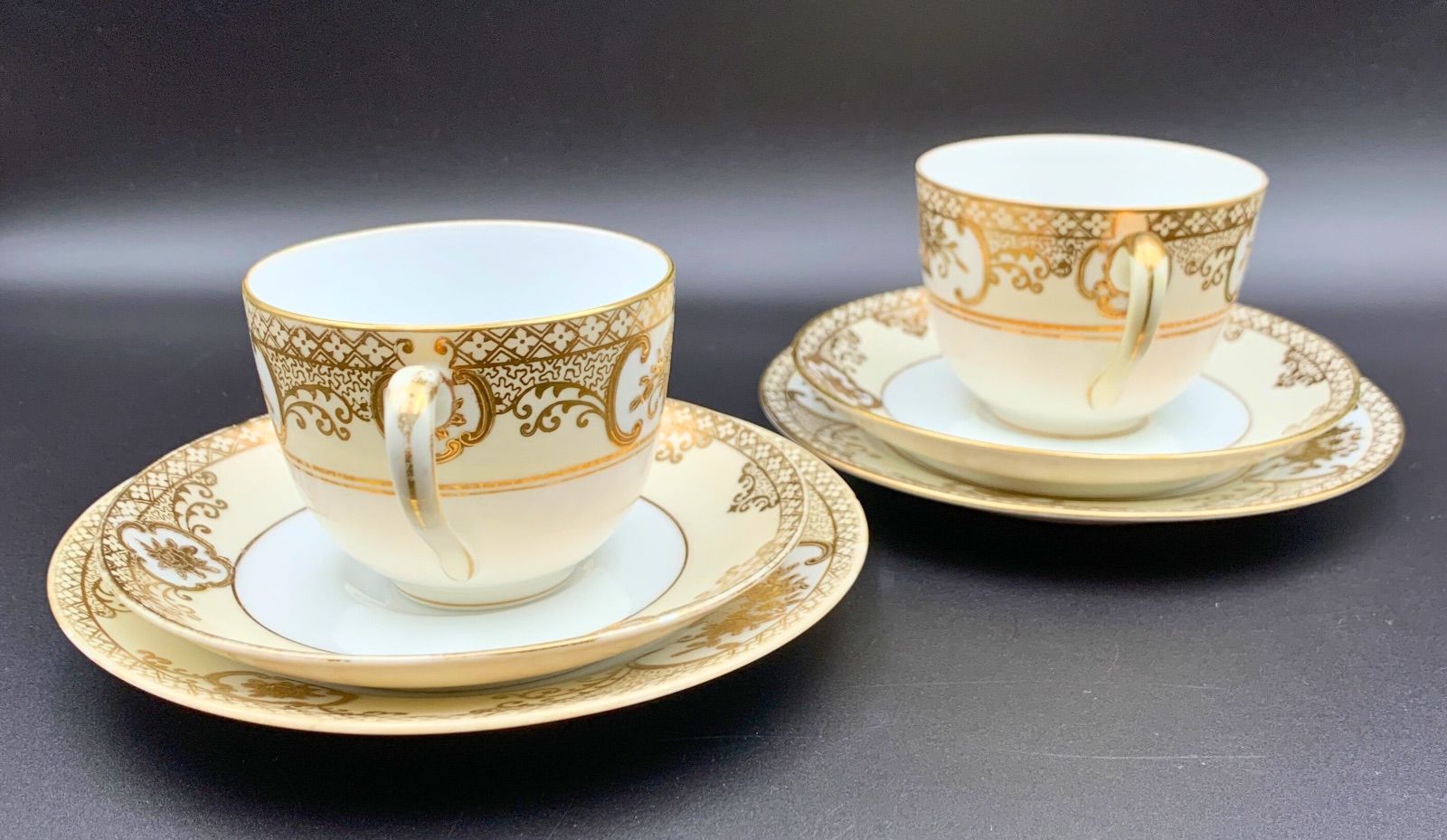 里帰りオールドノリタケ 金彩 ターコイズ 取っ手付き花瓶 花模様 希少