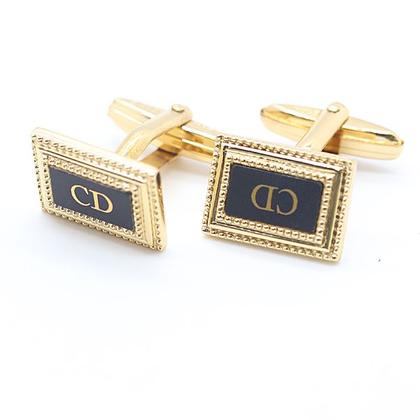 美品❗️Christian Dior ゴールドカフス　正規保管箱付き 箱付 良品 クリスチャンディオール カフス ゴールドカラー