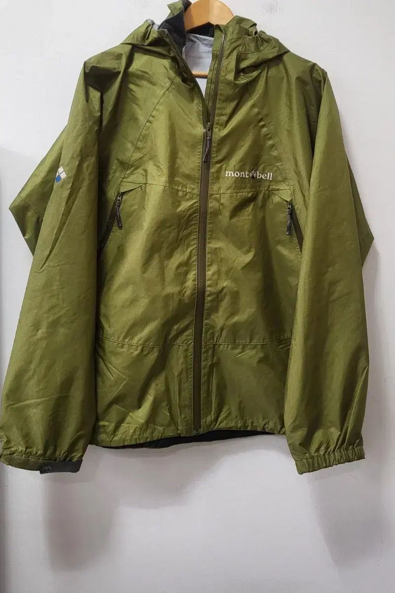 mont-bell モンベル GORE-TEX₍ゴアテックス ウィンドブレーカー ジャケット